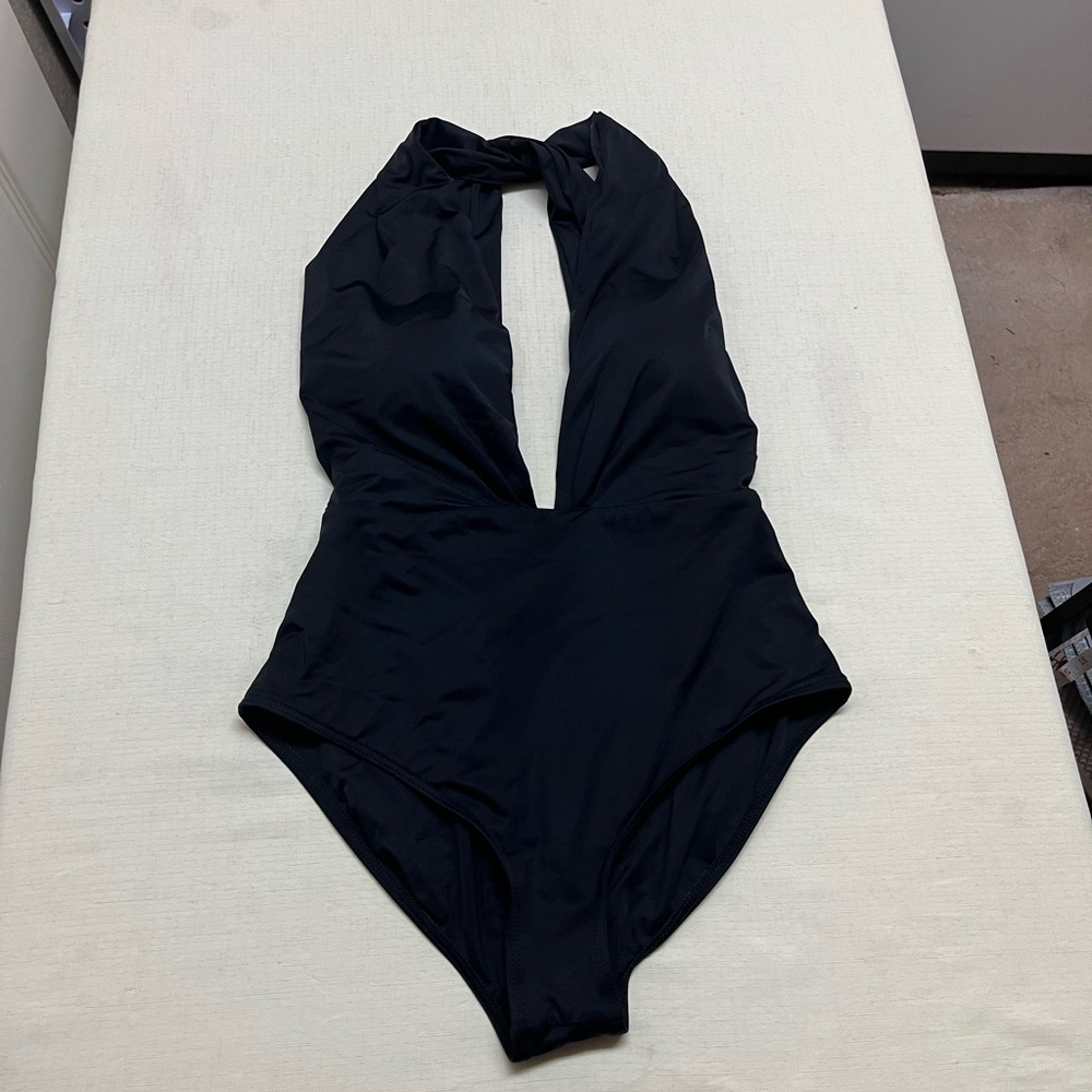 Lulus S black plunge halter swimsuit - Picture 5 of 13